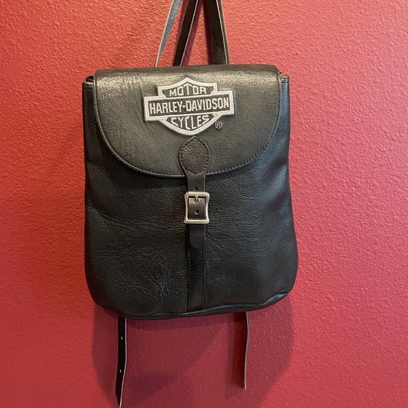 Harley-Davidson Handbags - Vintage Harley Davidson Leather Backpack